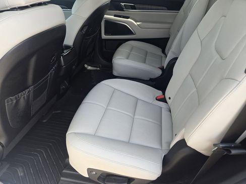 Used 2024 Kia Telluride SX AWD/4WD image 32