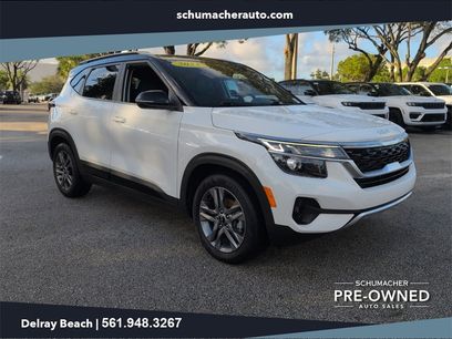 Used 2023 Kia Seltos S w/ Navigation Package