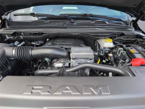 New 2026 RAM 1500 Laramie w/ Night Edition AWD/4WD image 17
