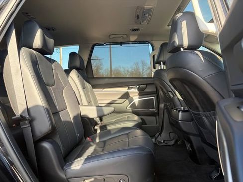 Certified 2022 Kia Telluride EX w/ EX Premium Package image 30