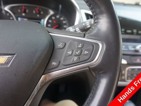 Used 2018 Chevrolet Equinox Premier AWD/4WD image 4