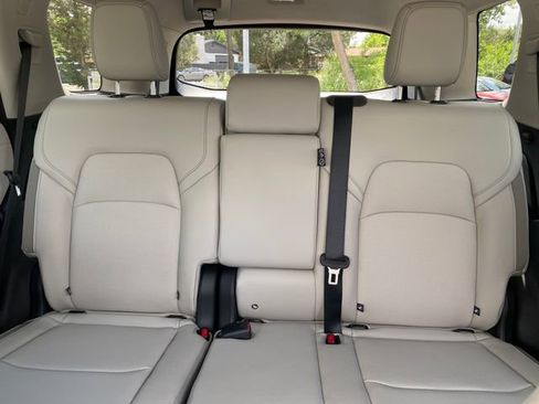 New 2026 Nissan Pathfinder SL AWD/4WD image 11