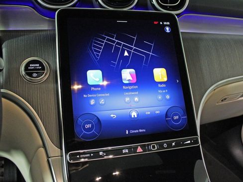 Certified 2025 Mercedes-Benz GLC 300 4MATIC image 21