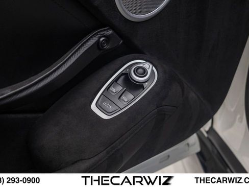 Used 2019 Aston Martin V8 Vantage Coupe RWD image 37