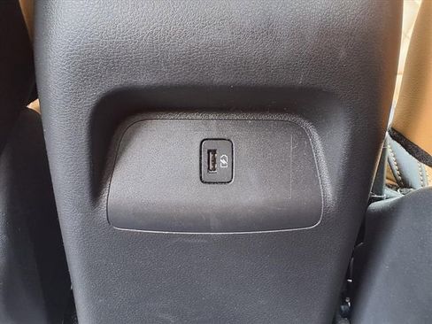 Used 2023 Nissan Sentra SV w/ SV Premium Package FWD image 16