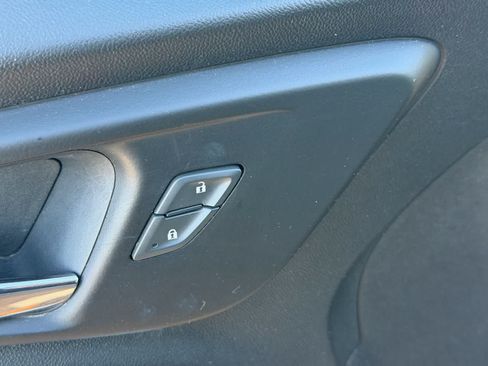 Used 2022 Chevrolet Malibu LT FWD image 10