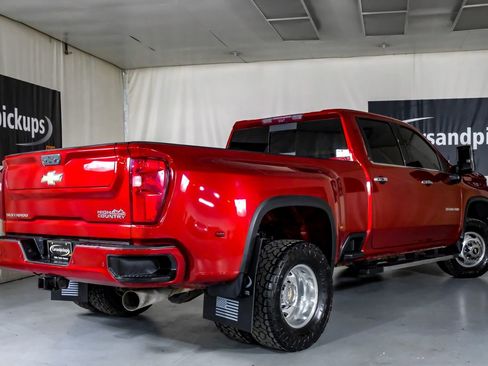 Used 2022 Chevrolet Silverado 3500 High Country AWD/4WD image 8