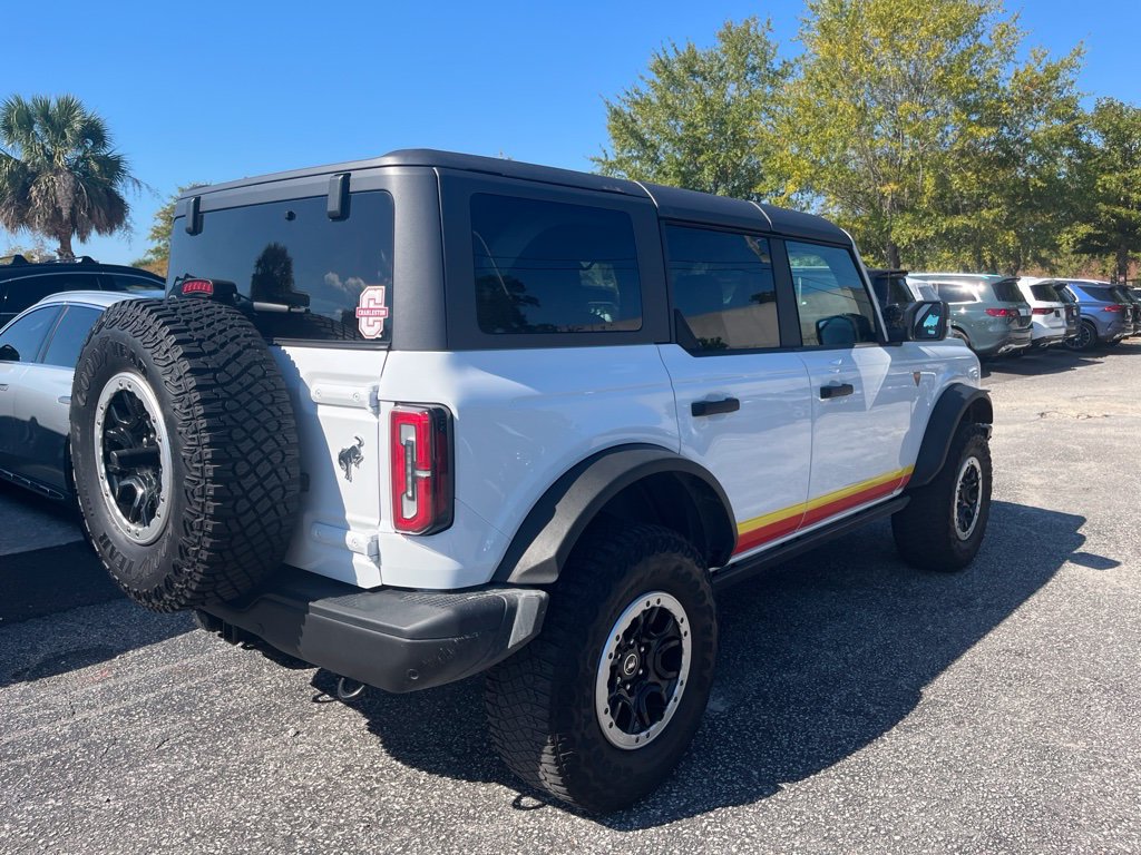 Used 2022 Ford Bronco Badlands AWD/4WD image 3