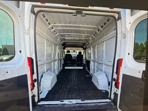 Used 2021 RAM ProMaster 2500 FWD image 7