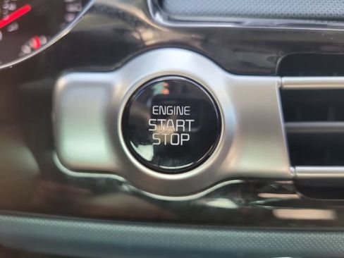 Used 2023 Kia Seltos S w/ Navigation Package FWD image 27
