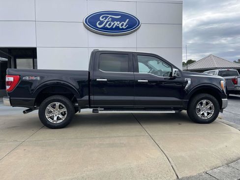 Used 2023 Ford F150 Lariat image 3