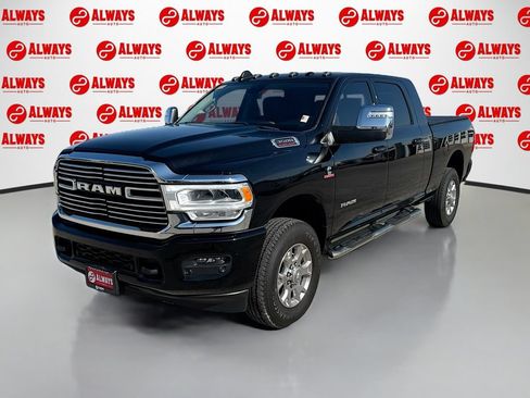 Used 2024 RAM 3500 Laramie AWD/4WD image 1