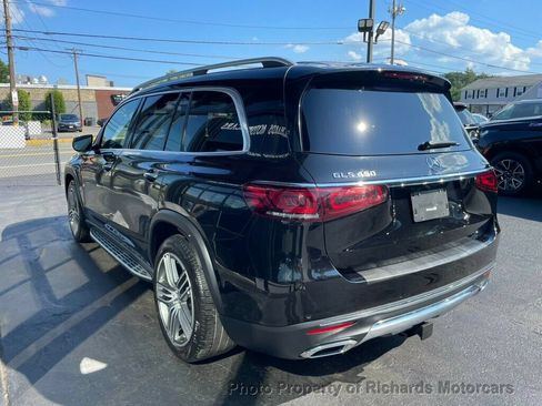 Used 2023 Mercedes-Benz GLS 450 4MATIC image 5