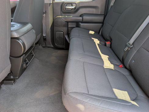 Used 2021 Chevrolet Silverado 1500 Custom RWD image 16
