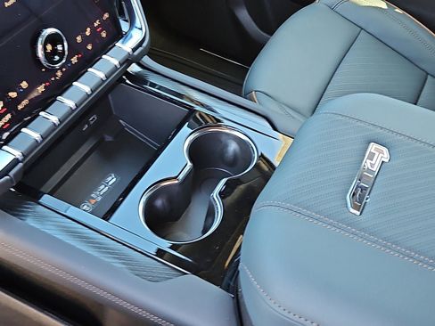 New 2026 GMC Yukon XL AT4 w/ AT4 Premium Plus Package image 22