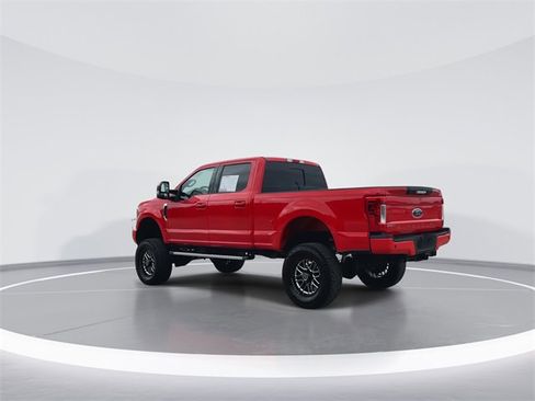 Used 2019 Ford F250 Lariat w/ Lariat Value Package image 6