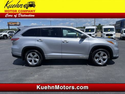 Used 2015 Toyota Highlander Limited AWD/4WD image 1