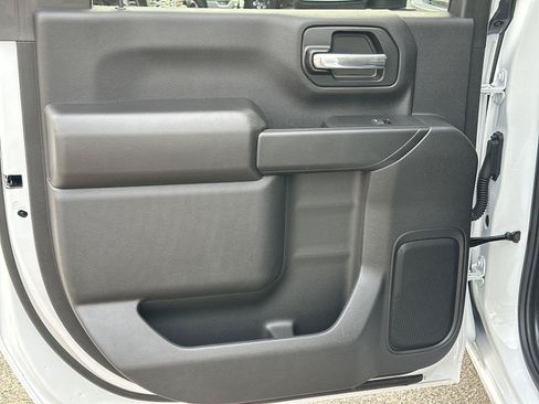 New 2025 GMC Sierra 2500 Pro w/ Convenience Package RWD image 21