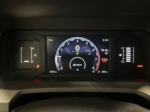 Used 2025 Toyota Tacoma SR5 AWD/4WD image 21