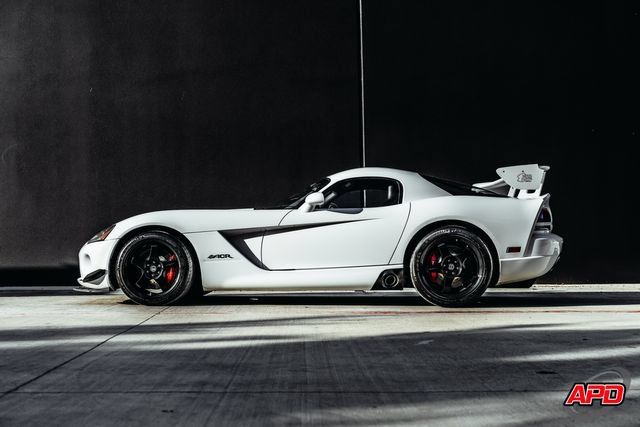 Used 2009 Dodge Viper ACR RWD image 7