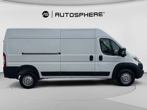 Used 2023 RAM ProMaster 2500 FWD image 9