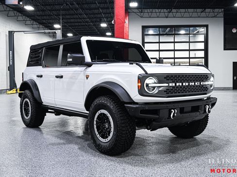 Used 2022 Ford Bronco Badlands AWD/4WD image 8