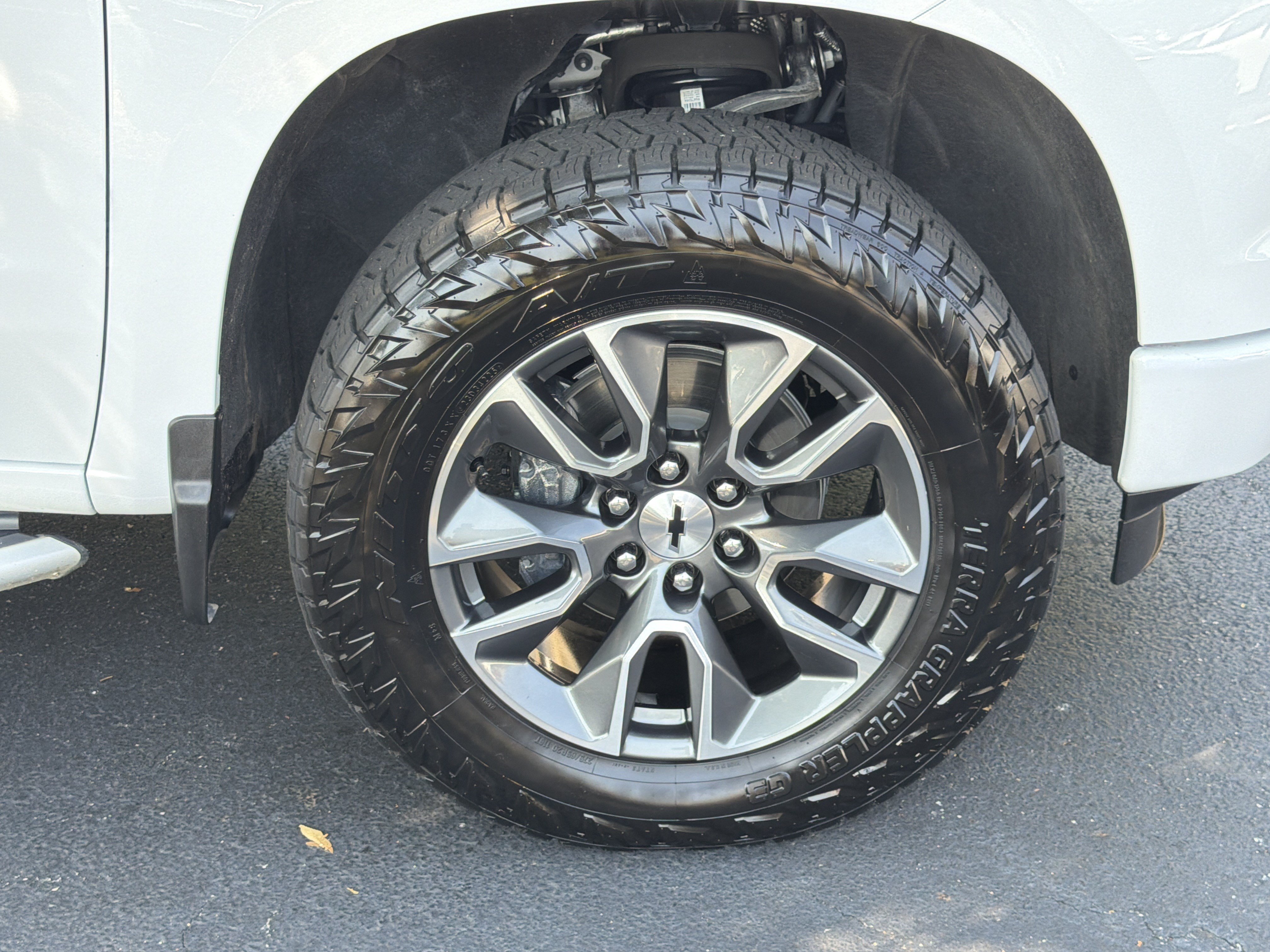 Used 2025 Chevrolet Silverado 1500 RST w/ RST All Star Premium Package AWD/4WD image 12