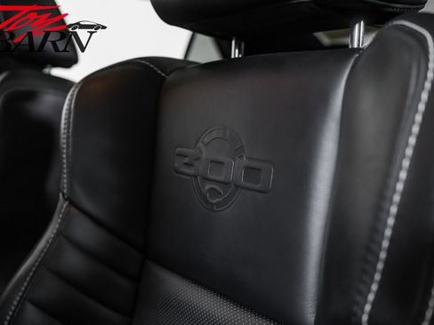 Used 2023 Chrysler 300 C RWD image 24