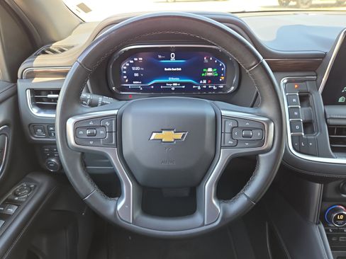 Used 2024 Chevrolet Tahoe LT AWD/4WD image 20