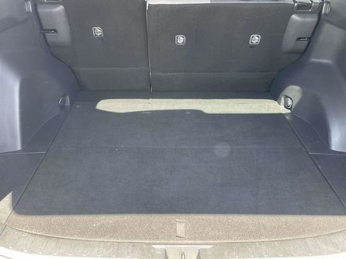 Used 2024 Toyota RAV4 XLE FWD image 27