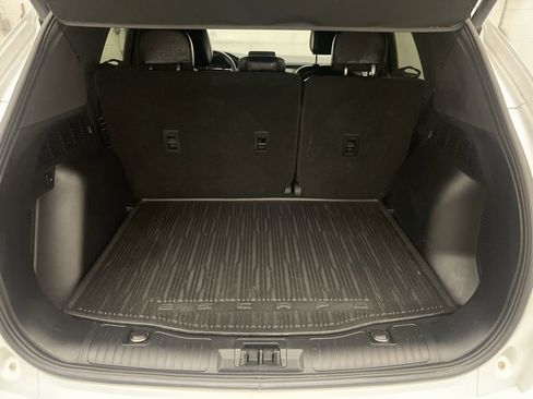 Used 2023 Ford Escape ST-Line image 18