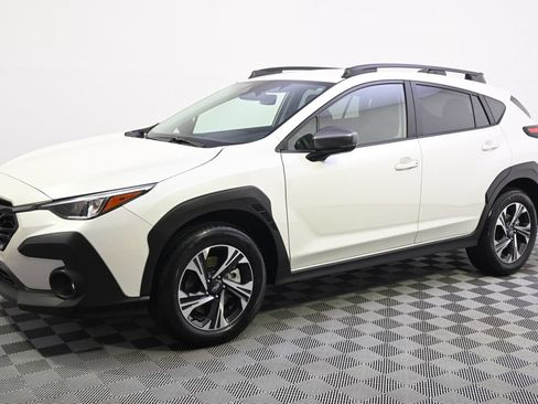 Certified 2025 Subaru Crosstrek 2.5i Premium w/ Crosstrek Mirror Package AWD/4WD image 2