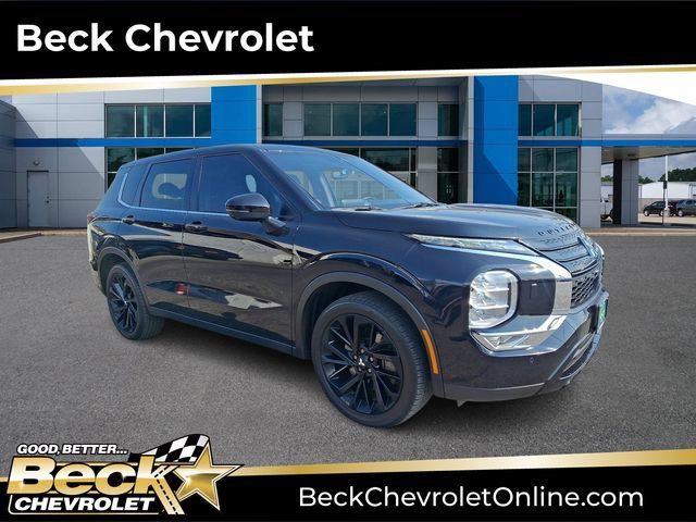 Used 2024 Mitsubishi Outlander SE Black Edition AWD/4WD image 1