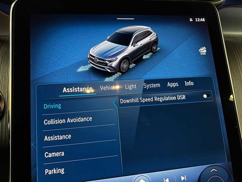 Used 2026 Mercedes-Benz GLC 300 4MATIC image 37