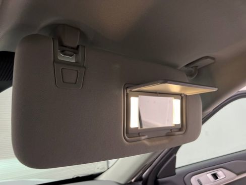 Used 2025 Ford Explorer Active image 64