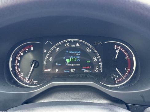 Used 2023 Toyota RAV4 LE FWD image 16