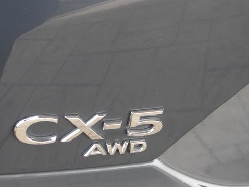 Used 2023 MAZDA CX-5 Carbon Edition image 8