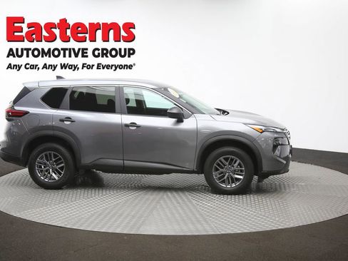 Used 2024 Nissan Rogue S image 47