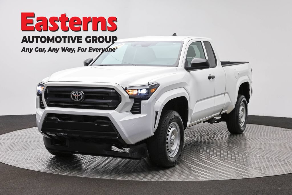 Used 2025 Toyota Tacoma SR RWD image 1