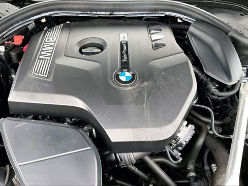 Used 2019 BMW 530i xDrive image 33