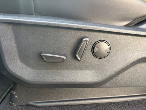 New 2025 Ford F150 Tremor w/ Equipment Group 402A High image 31