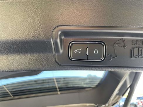 New 2026 Ford Explorer Tremor w/ Tremor Convenience Package image 33