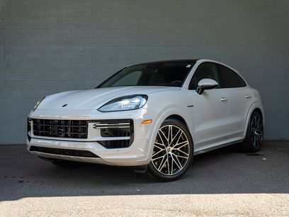 Used 2025 Porsche Cayenne Turbo
