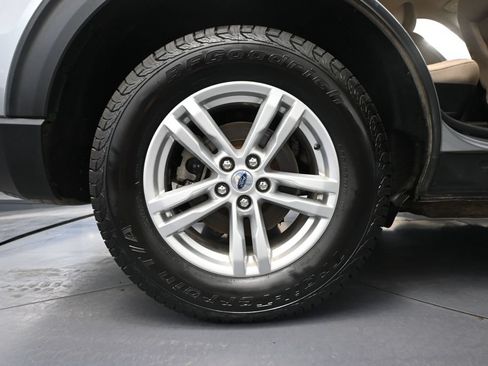 Used 2022 Ford Explorer 4WD image 14