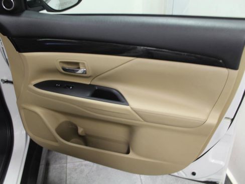 Used 2018 Mitsubishi Outlander GT AWD/4WD image 26