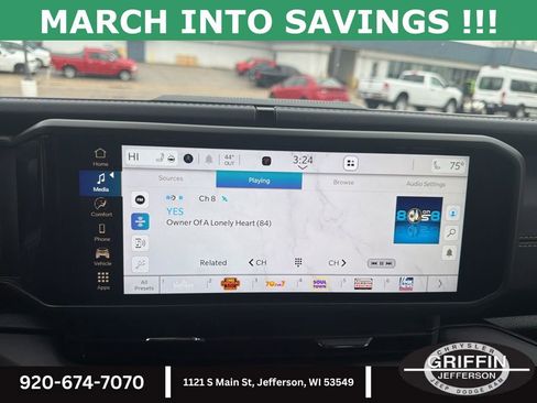 Used 2024 Jeep Gladiator Sport w/ Premium Package image 23