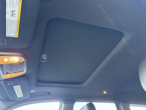 Used 2020 Jeep Grand Cherokee Limited image 35