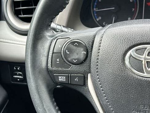 Used 2017 Toyota RAV4 XLE w/ Plus Special Value Package AWD/4WD image 9