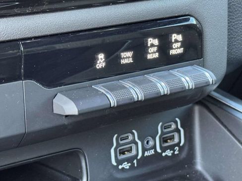 Used 2022 RAM 1500 Big Horn AWD/4WD image 20