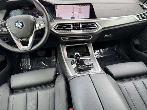 Certified 2022 BMW X5 xDrive40i image 12